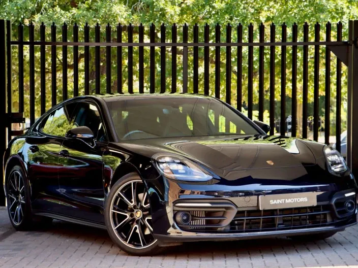 Porsche Panamera Listing Image