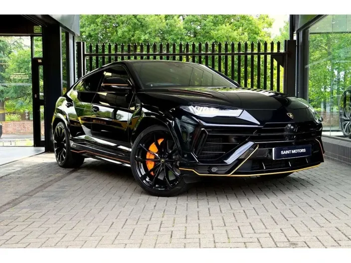 Lamborghini Urus Listing Image