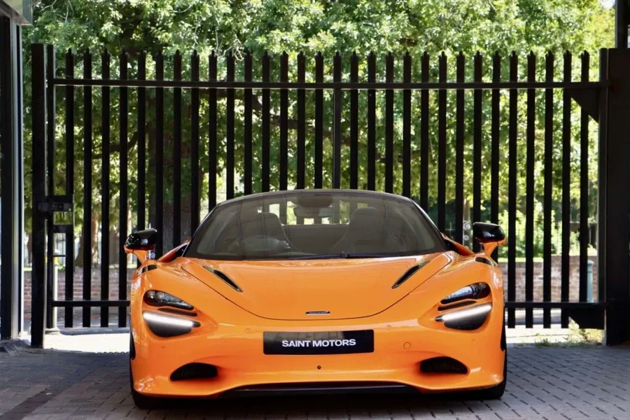Vehicle Image - 1