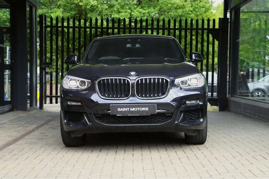 Vehicle Image - 1