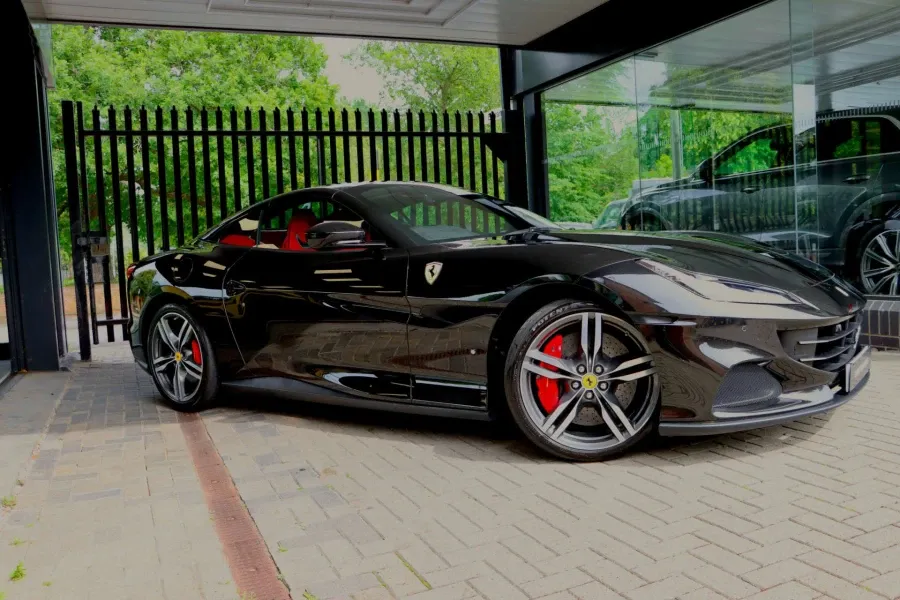 Vehicle Image - 1