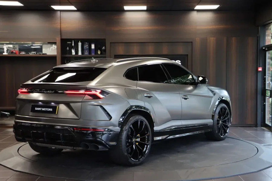 Vehicle Image - 1