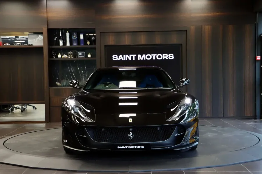 Vehicle Image - 1