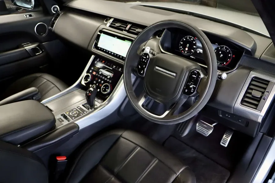Vehicle Image - 3