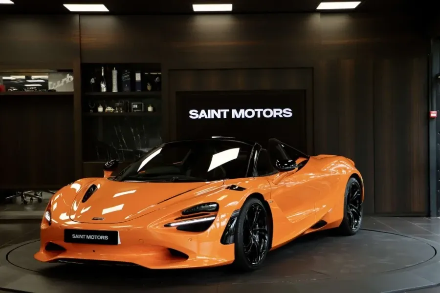 Vehicle Image - 2