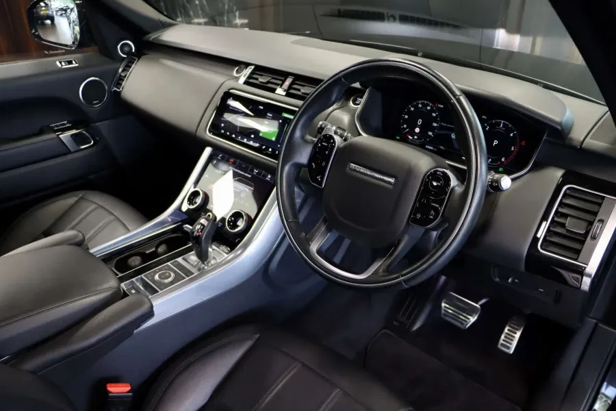 Vehicle Image - 3